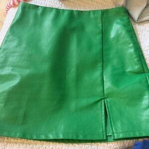 Le Lis Faux Leather Skirt size XS EUC